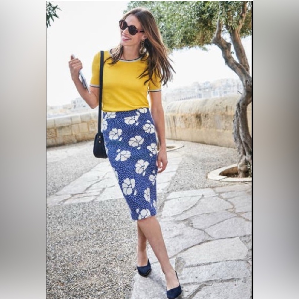 Boden Martha Dot Print Royal Blue Pencil Skirt with White Flowers